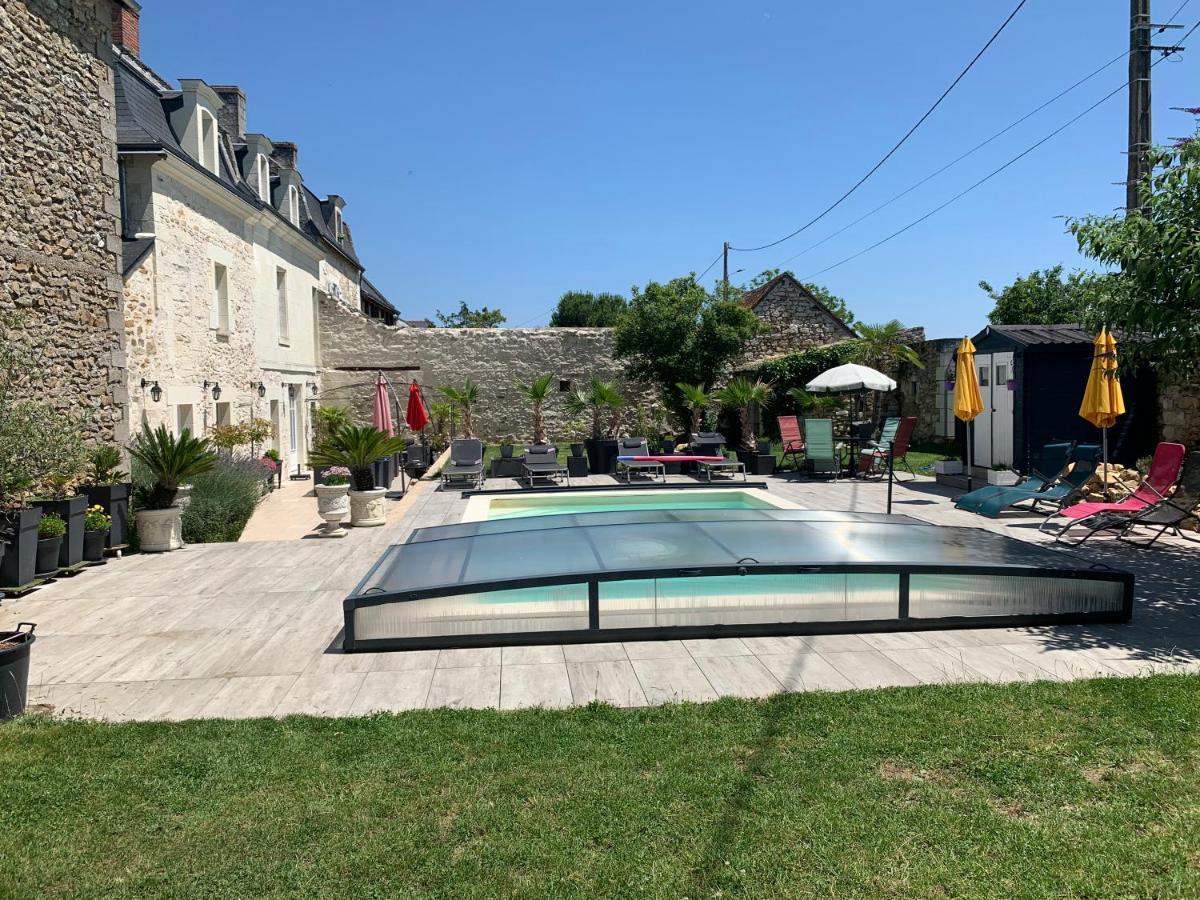 La Douce France Trianon Villa Chinon Exterior photo