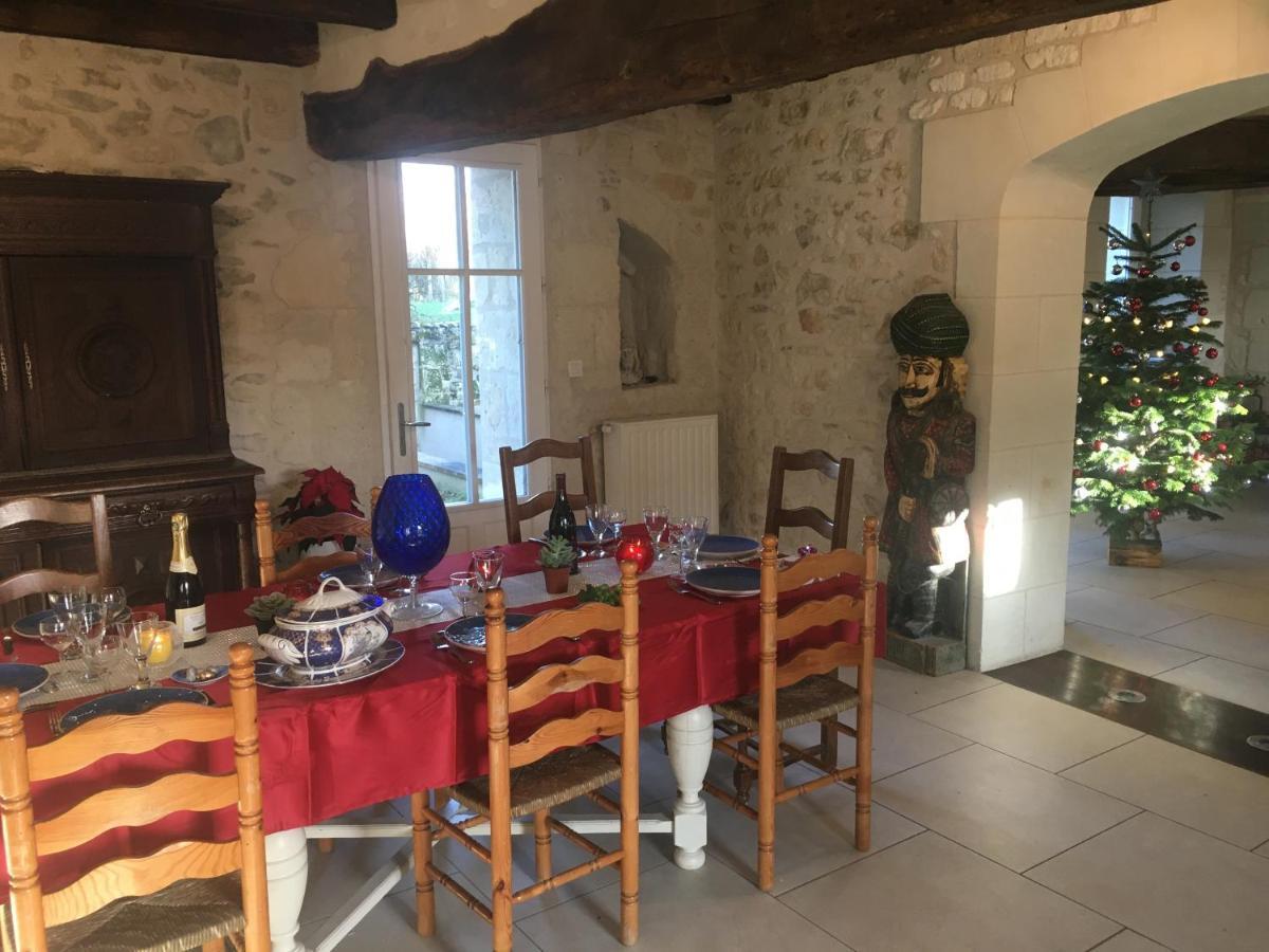 La Douce France Trianon Villa Chinon Exterior photo